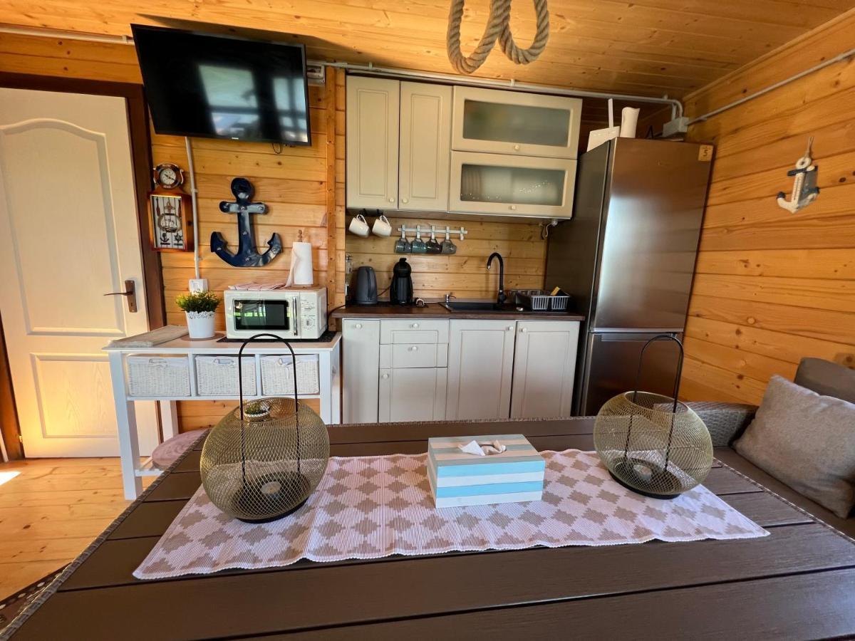 Holiday Bicaz Bungalows On The Lake Buitenkant foto