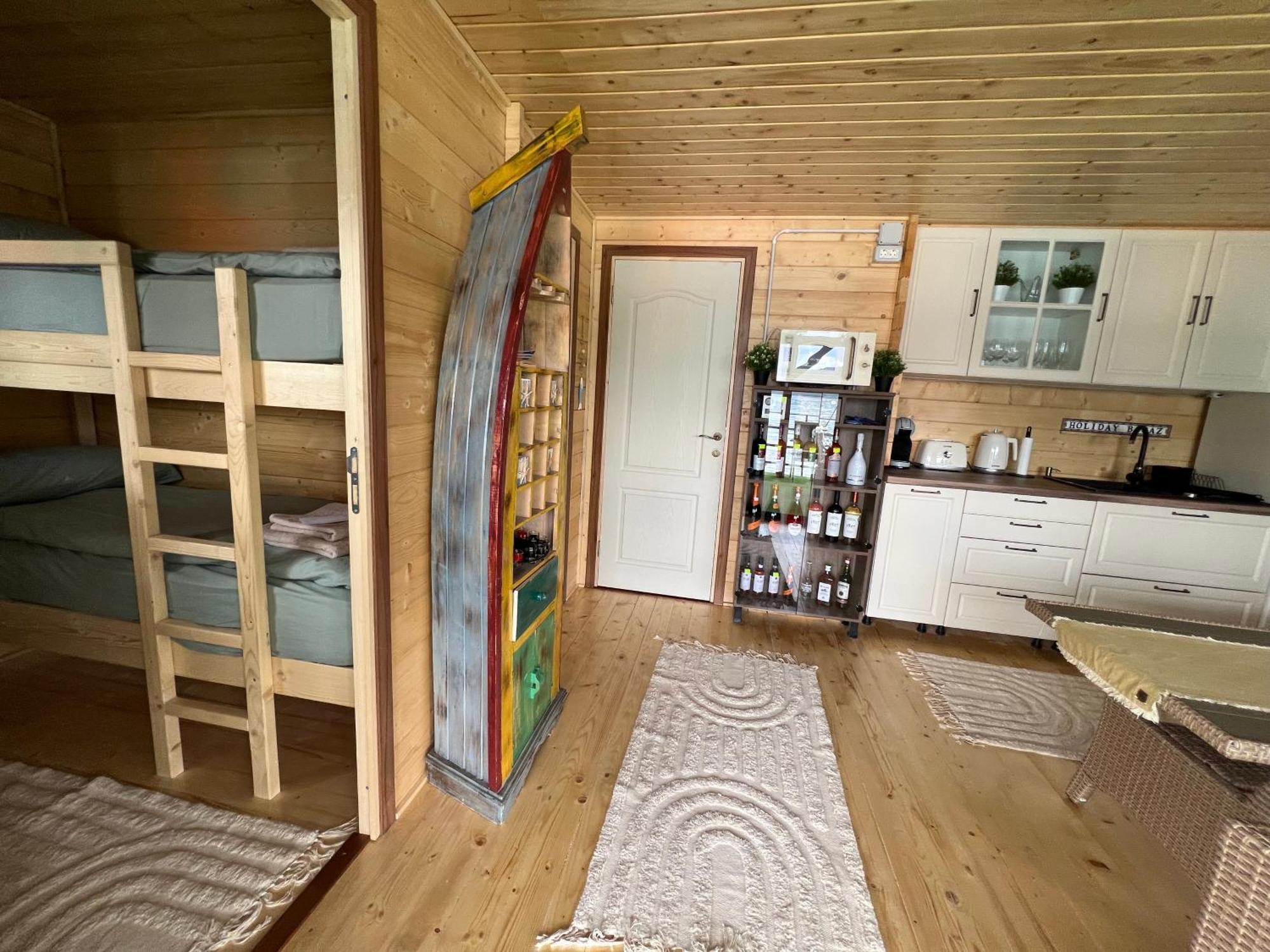 Holiday Bicaz Bungalows On The Lake Buitenkant foto